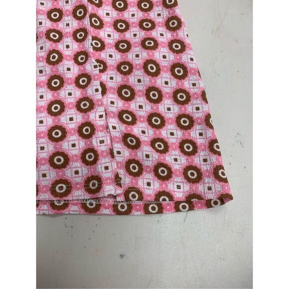 Cut Out Peep Hole Dress - Picture 3 of 9